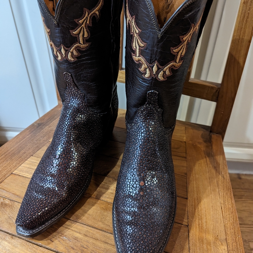 Lucchese Shaved Stingray SnipToe Cowboy Boots women's size 9B